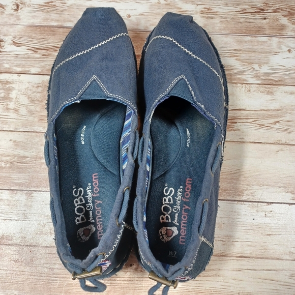 Bobs by Skechers Navy Blue Slip On Loafers Flats Women's Size 7 Arch Support - Picture 9 of 10
